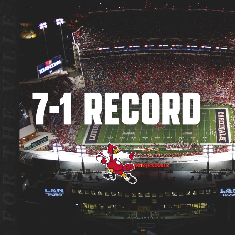 GoCards's tweet photo. Home field advantage 😤

#GoCards