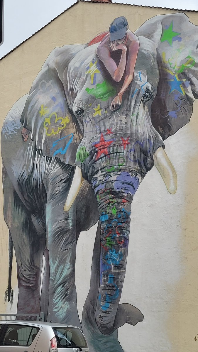 lucky_bv's tweet image. #badvilbel #StreetArt #graffity