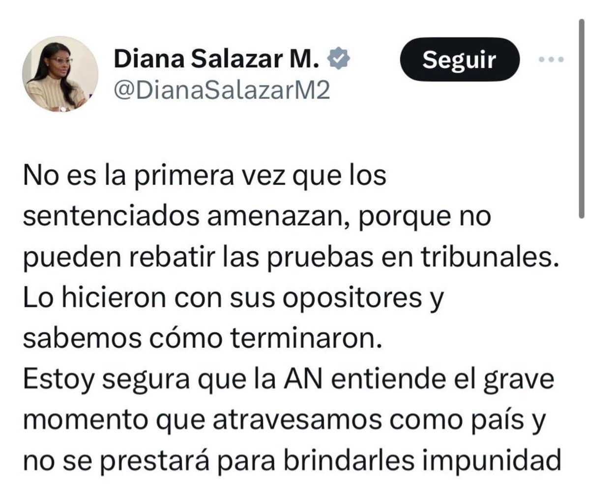 Rafael Correa tweet media