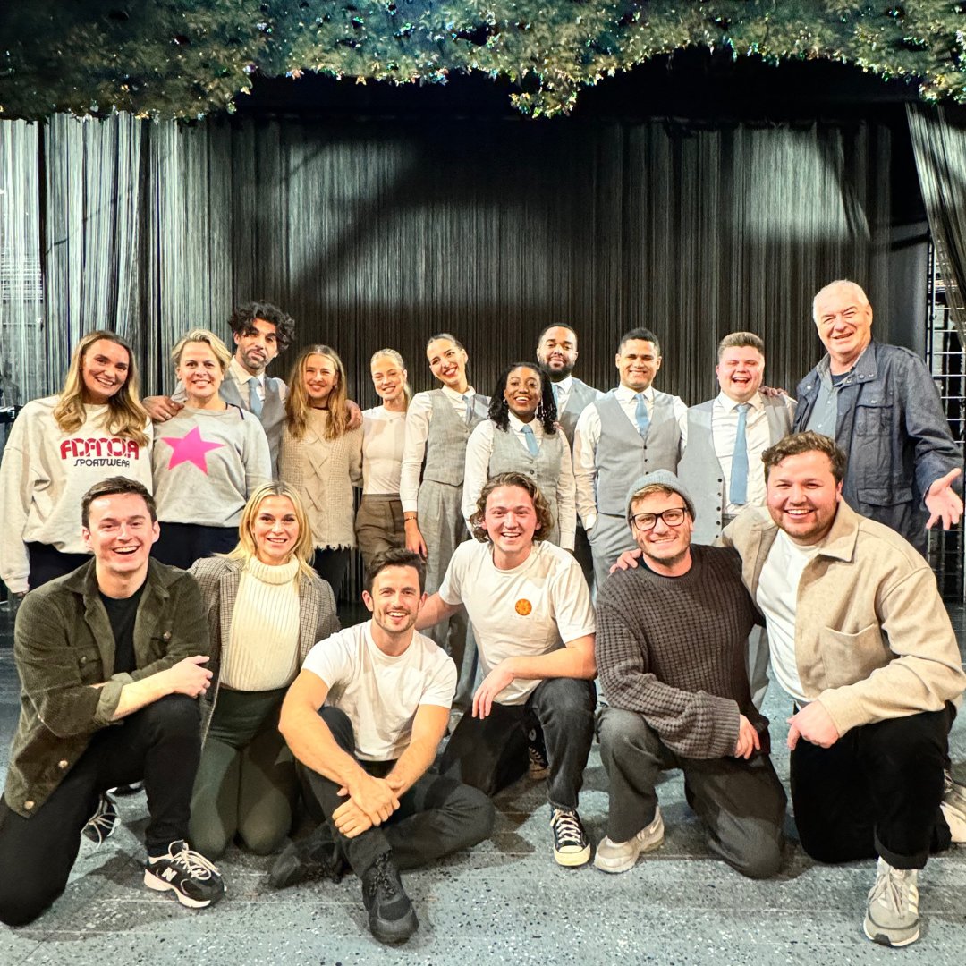 Unbelievable (@unbelievableldn) on Twitter photo We were ELFing excited to have the cast of <a href="/elfmusicalldn/">Elf The Musical</a> in the audience last night! There's no better combo than Christmas and Magic. 🎄🪄🎭
#UnbelievableLDN #ElfTheMusical #christmasinlondon #christmasmagic #westend We were ELFing excited to have the cast of <a href="/elfmusicalldn/">Elf The Musical</a> in the audience last night! There's no better combo than Christmas and Magic. 🎄🪄🎭
#UnbelievableLDN #ElfTheMusical #christmasinlondon #christmasmagic #westend