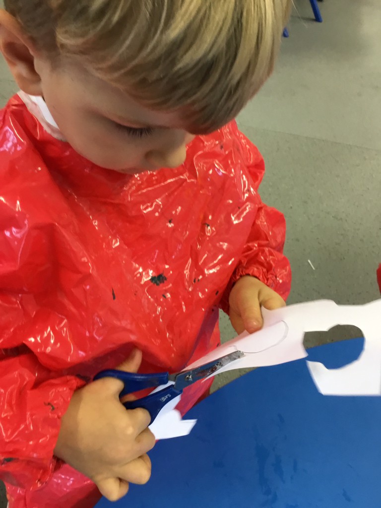 ChurchEatonPS's tweet photo. Class 1 has been working hard on scissor skills this half term! Many of our children are using classroom scissors with increasing independence! #Class1 #Art #DT https://t.co/nBpE0ULOm8
