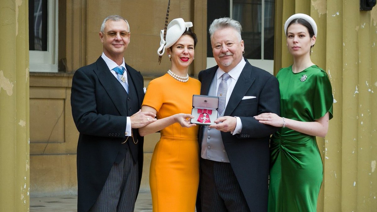 It fills me with pride to see Belarusians get recognition for their efforts. Natalia Kaliada of @BFreeTheatre has received the title of Member of the Order of the British Empire (MBE). Her husband Nicolai Khalezin is set to receive the same honor. Warmest congratulations to both!