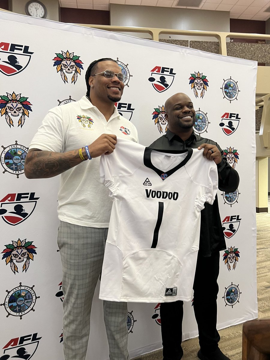 LakeCharlesCVB's tweet photo. The Louisiana Voodoo football team is returning to the @OfficialAFL!

The Voodoo will play home games at the Lake Charles Event Center under the coaching of James Shiver beginning in 2024!🏈 #VisitLakeCharles #ArenaFootball https://t.co/FhPeOqUwgd