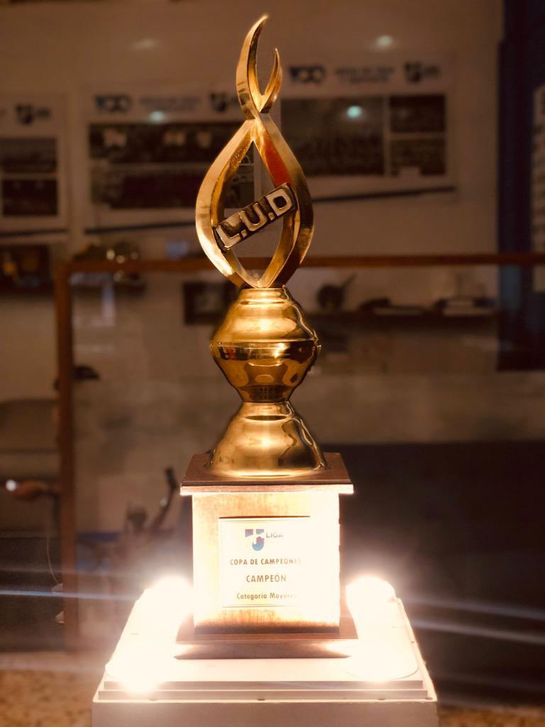 ¡ᴄᴏɴᴛᴀɴᴅᴏ ʟᴀꜱ ʜᴏʀᴀꜱ! ⏳⚽️🙌🏻

Hoy sorteamos los cruces de la Copa de Campeones de #futbol de la <a href="/LUD_Oficial/">Liga Universitaria de Deportes</a> 💪🏻

#Presenior - 18:00 
#Sub20 - 18:30 
#Reserva - 19:00
#Mayores - 19:30

¡Seguí la transmisión en vivo! 📲

#SomosLaLiga