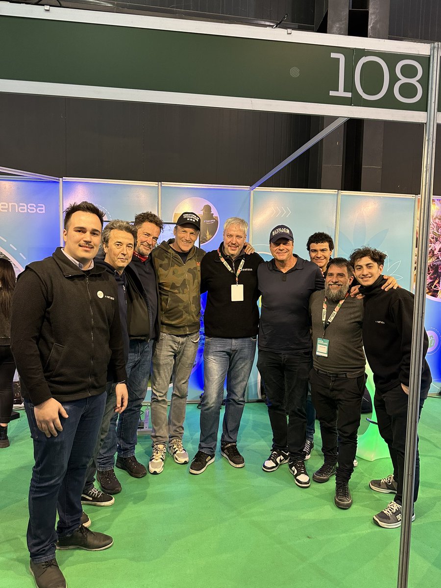 Joa Greenhouse tweet media