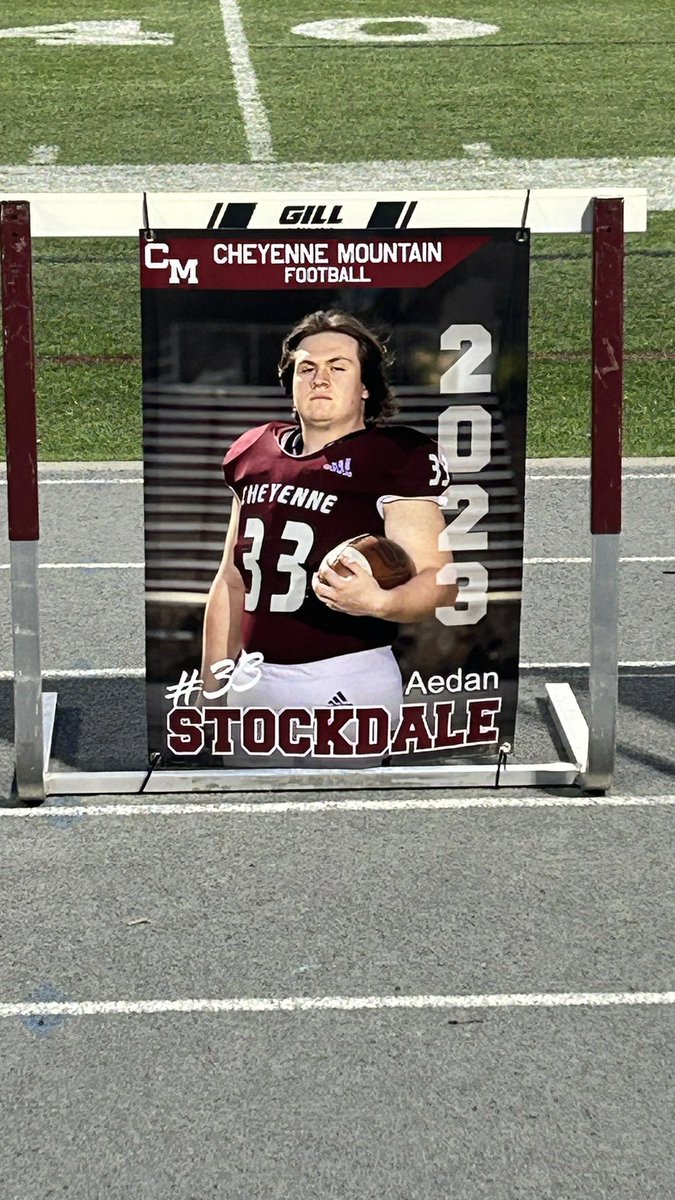 On my way to <a href="/FB_KnoxCollege/">Knox College Football</a> to tour the campus tomorrow and meet Coach <a href="/AdamRies5/">Adam Ries</a> and the team! #goprairiefire #classof2024 #CollegeFootball <a href="/CoachSaravis/">Jay Saravis - Cheyenne Mountain Football</a>