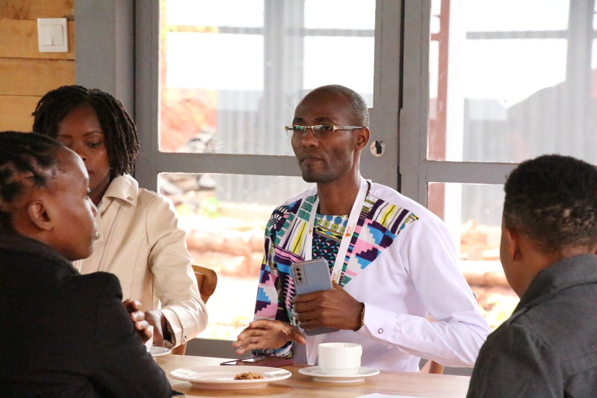 shadrackagaki's tweet photo. #KeFoodFestival. The power of #SystemApproach was demonstrated at a breakout session as members addressed the question of overfishing scenarios using foresight tools! We can scale up the strategy to address our global challenges @_AfricanFood @FAO @WFP. https://t.co/NzGQP1rcLC