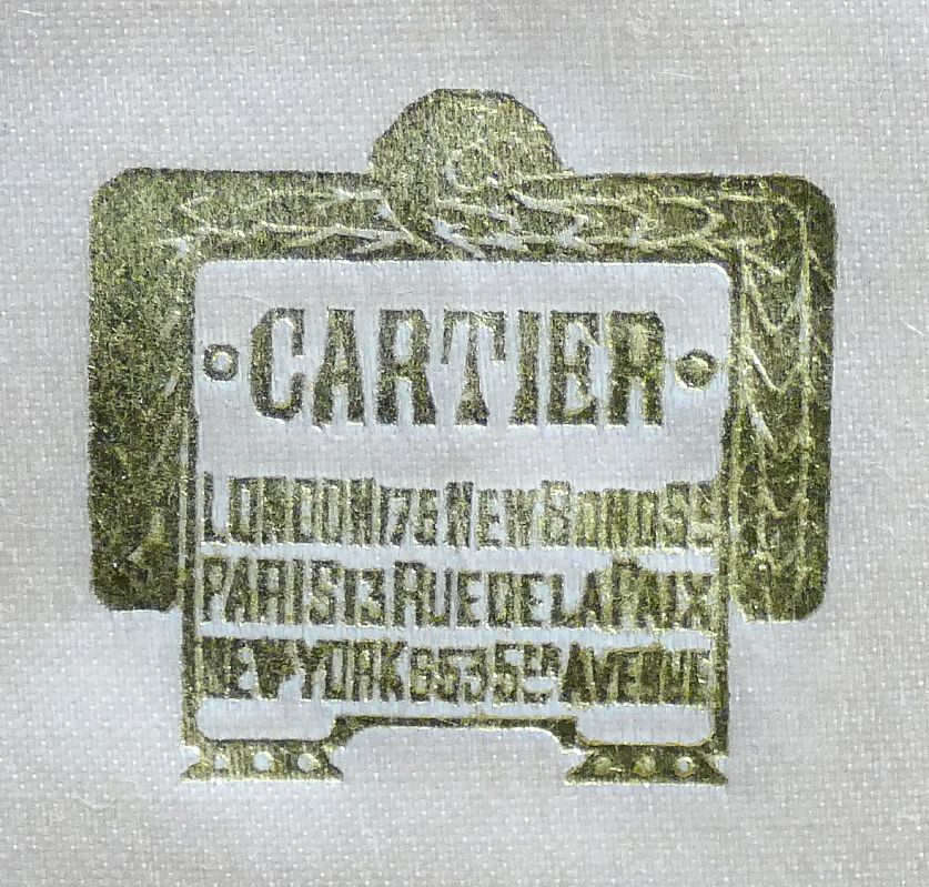 PippaDeeley's tweet photo. I had to use the word 'Cartier' several times when cataloguing my sale in relation to silver to watches and jewellery, along with 'Asprey' and 'Hermes'.  It's all here!....everything you need for Christmas! 🎄🎁👏 https://t.co/iJbXv9ZoXW https://t.co/L7d37wSoeq