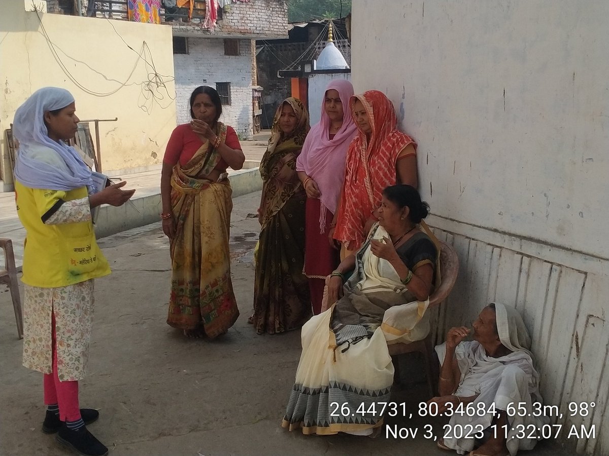 एम्बेड परियोजना के तहत कानपुर नगर के रेल बाजार टू बस्ती में लारवा सर्वे किया डेंगू एवं मलेरिया से बचाव हेतु जानकारी दी
#malariafreeindia
#embed2endmalaria
#malaria
#dengue
#denguefreeindia
<a href="/sammaansingh/">Samman Singh</a> 
<a href="/sksomya/">Som Sharma</a> 
<a href="/rajesh_amh/">Rajesh Mishra</a>