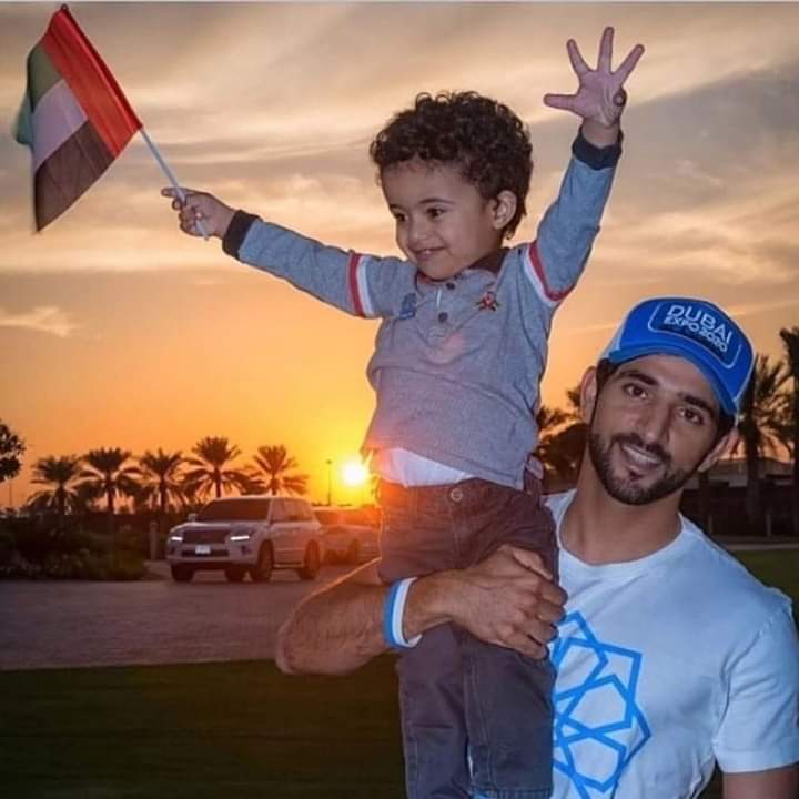 #Repost @fazza_fan_page_68 
—— Instagram 
fazza_fan_page_68 Instagram 🌹 His Highness Sheikh Hamdan bin Mohammed bin Rashid Al Maktou 🇦🇪 H H Sheikh Hamdan bin Mohammed: Al Maktoum & Mohammed Jaber Al-Harbi 🇦🇪 #FlagDay #Tb .. .. #Tb #UAEFlagDay #November3 #U