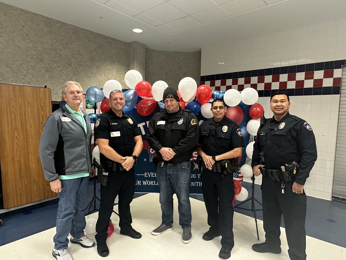 Officer K. Singleton (@sro_ksingleton) on Twitter photo Had the honor and privilege to join <a href="/StoryFalcons/">Story Falcons</a> Story Elementary for their First Responder Appreciation day this morning. Had a great time. Had the honor and privilege to join <a href="/StoryFalcons/">Story Falcons</a> Story Elementary for their First Responder Appreciation day this morning. Had a great time.