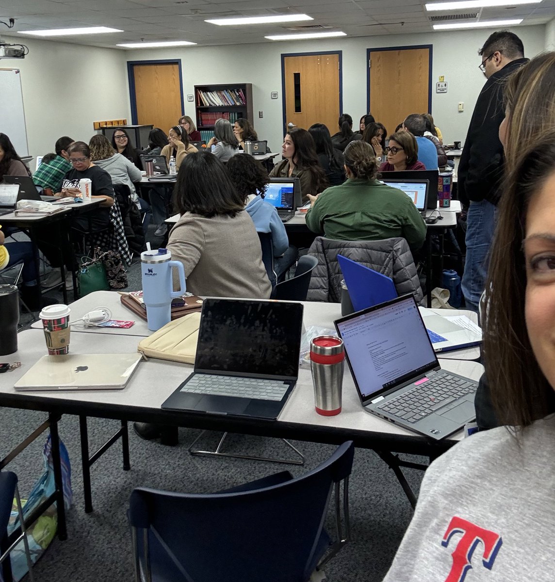 pisdtech's tweet image. The brilliant @MAS_PlanoISD coaches are diving deeper into @Seesaw today! We are exploring ways to further support emergent bilingual students and their families with Seesaw!  #levelupplanoisd #leveluppisd #pisdtech