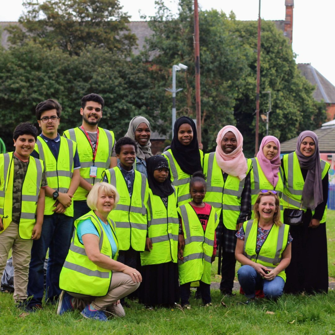 Ready to make a difference in your community? Find your local Cleanup Hub online and borrow litter-picking gear! Let's keep our world clean 👉cleanupuk.org.uk
