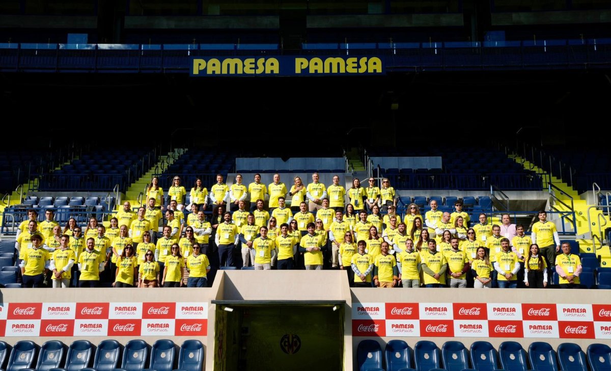 AEFALICANTE's tweet photo. 🔵Hoy desde #AEFA estamos orgullosos de haber podido aportar una gran representación en #ConectandoForums23, una nueva edición de este evento en #Valencia, iniciativa del Fórum de @AVEmpresarios, en la que colaboran los #Fórums de todas las Asociaciones Territoriales de #España. https://t.co/h0DJlaLL14