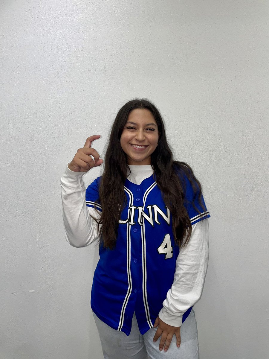 dAnI_l0p3z's tweet photo. ITS OFFICIAL!! Can’t wait to see what the future holds! Thank you for this opportunity @BlinnSoftball 💙🏴‍☠️ GO BUCS #signed @IGElder18u @Bridgeland_SB https://t.co/VZdSHFF27X