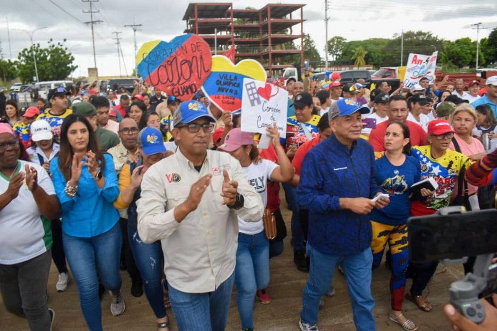 #EsNoticia🗞️ || Construyen 20 viviendas en Bolívar.

Disponible en⏩ minhvi.gob.ve/?p=11692

#VenezuelaÍntegra