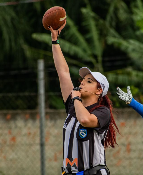 gui_cohen's tweet photo. Nicole Bueno (PR) será a primeira mulher a usar o boné branco em uma final da Conferência Sul, da @LigaBFA.

Jogo entre Timbó Rex x Itajaí Almirantes acontece em Timbó-SC, dia 11, às 20h.

Confirmado por mim e @JeanPierreSoar6. https://t.co/EOCWDvPDXj