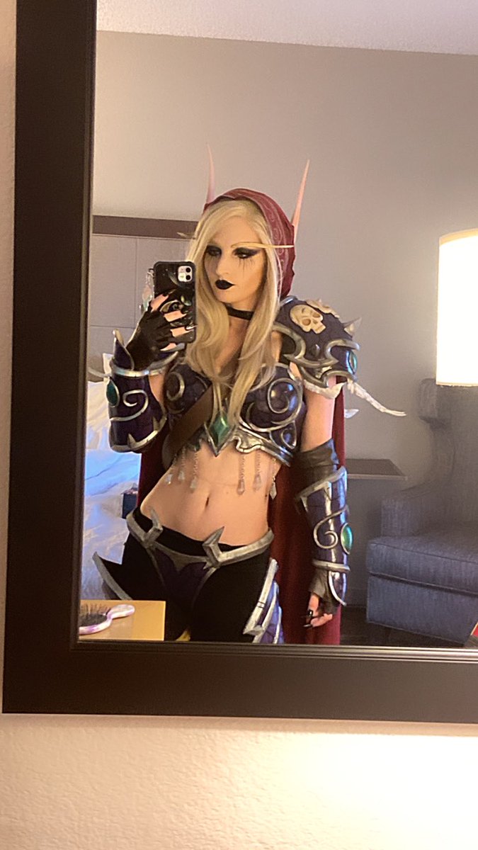 Kira Regent Lord of Silvermoon 💙🏳️‍🌈 tweet media