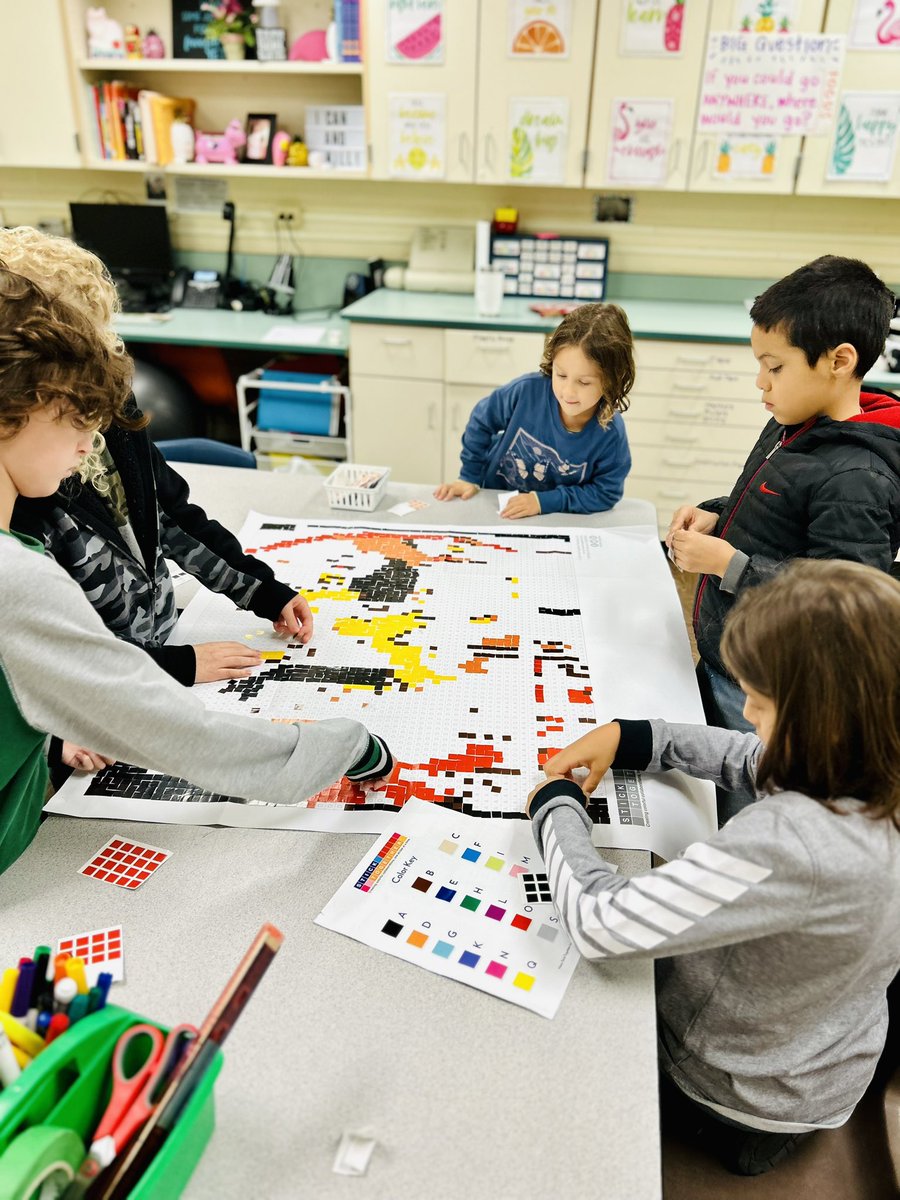 Working on our fine motor skill to create a mystery picture with stickers. What will our picture be? They’ve got so many great guesses! What do you think?<a href="/HDyslexia/">Humble ISD Dyslexia</a> <a href="/HumbleISD_FE/">Foster Elementary</a>