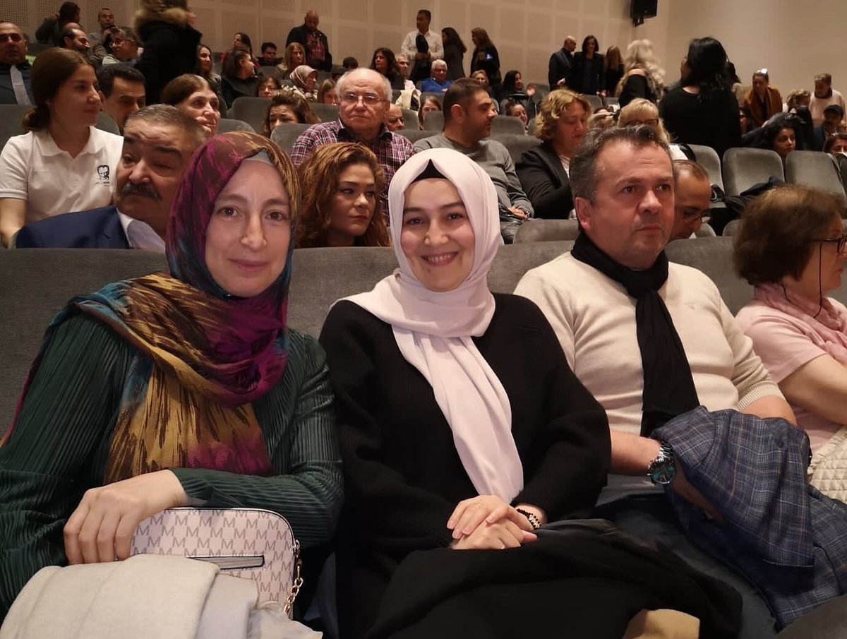 uid_ruhr's tweet photo. UID Ruhr Bölgesi Dortmund Şubesi Dortmund Muhabbet Korosu'nun Cumhuriyetimizin 100. Yılı münasebetiyle düzenlemiş olduğu "100. Yıl Cumhuriyet Konseri" ne katılım sağladı. @DursunBas @U_I_D @ibrahimtuncer67 #uidruhr #uidruhrbölgesi https://t.co/LlJqIBIpVP