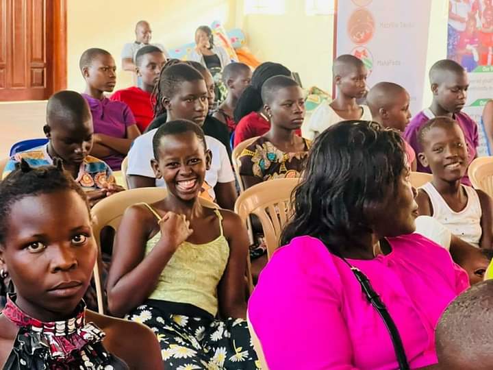 The purpose of empowerment is to increase the capacities of individuals and communities in decision making and advocacy to expand their assets. #UnlockingEndlessPossibilities #YouthEducation #HandsonSkilling #sdgs2030 #slumdevelopment