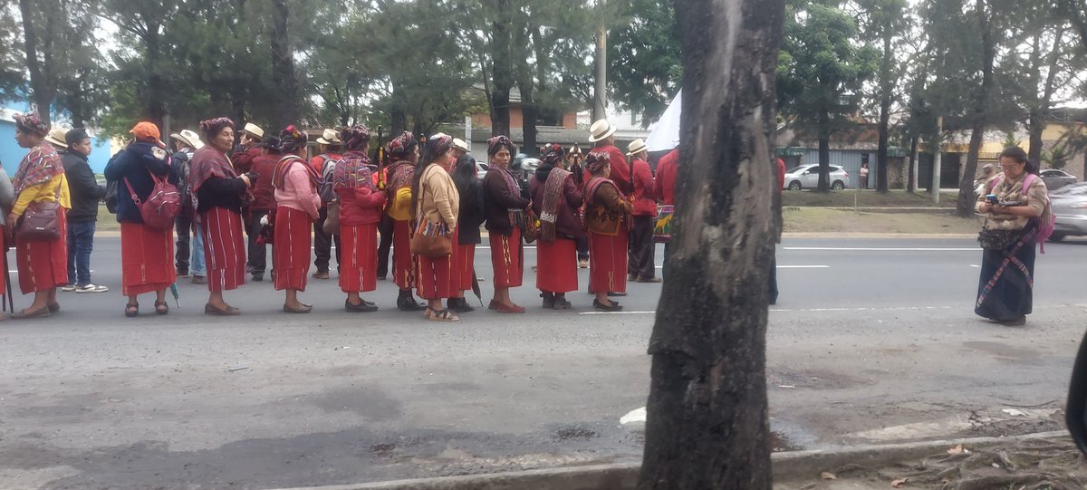 Las valientes mujeres de occidente encabezan la marcha contra este gobierno corrupto