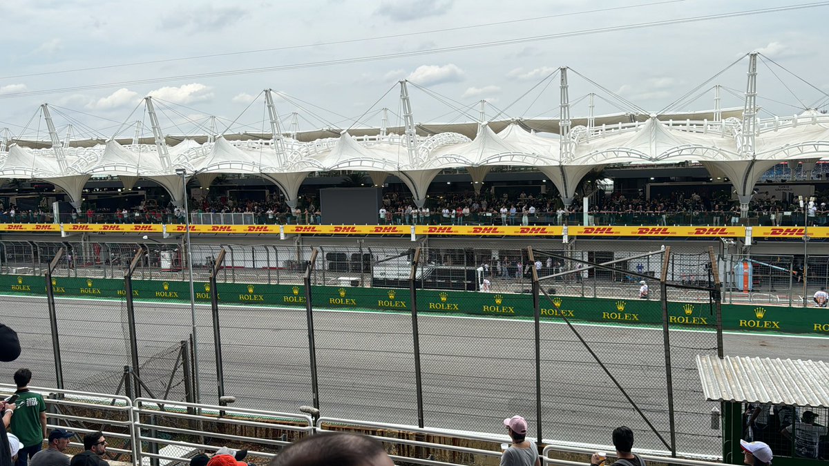 sohels's tweet image. Pretty annoying with no TV on sector M. @InterlagosTrack