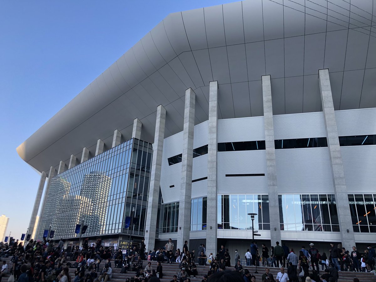 MI23_D's tweet photo. モトリー・クルー
デフ・レパード
ワールドツアーに行ってきました！

#モトリークルー
#デフレパード
#Kアリーナ横浜 https://t.co/pvjrk6gJwf