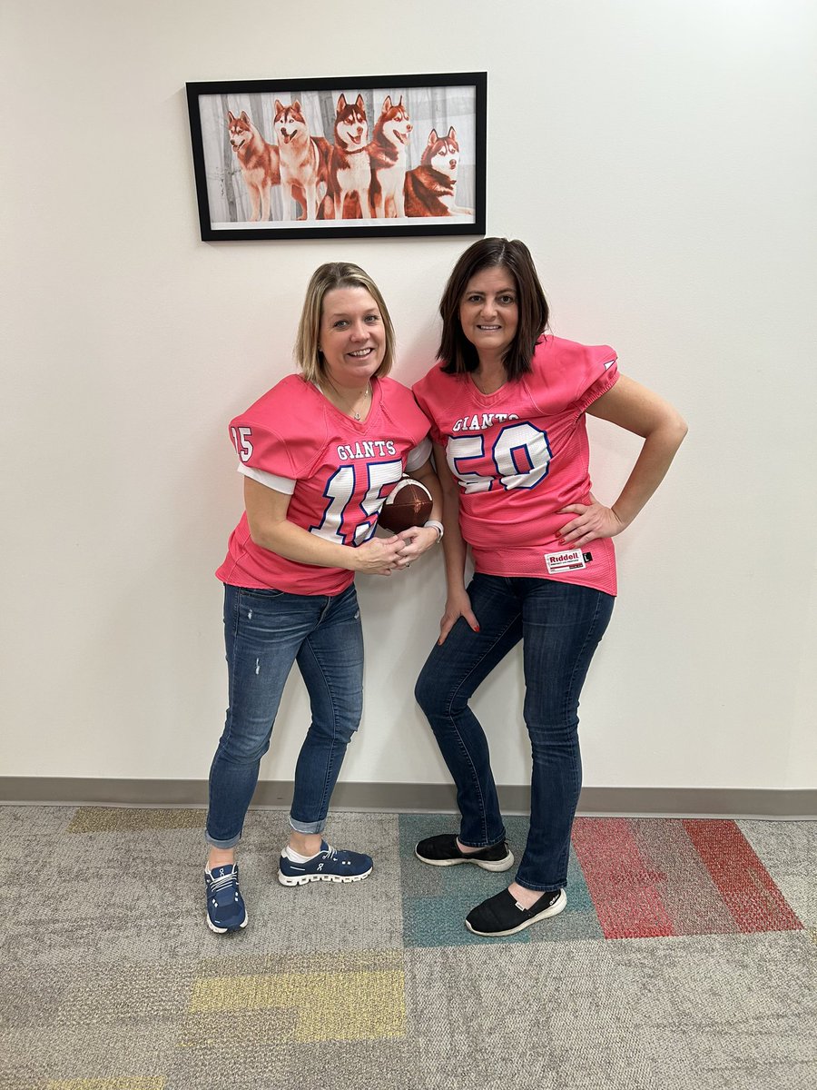 Emily Hales (@mrshalesreads) on Twitter photo Let’s go Giants 🏈!! <a href="/HighlandPark_FB/">Highland Park Football</a> Former <a href="/nwhuskies/">Northwood Middle School</a> students!! Game Saturday 11/4 @ 2pm at Wolters Field!! #112Leads Let’s go Giants 🏈!! <a href="/HighlandPark_FB/">Highland Park Football</a> Former <a href="/nwhuskies/">Northwood Middle School</a> students!! Game Saturday 11/4 @ 2pm at Wolters Field!! #112Leads