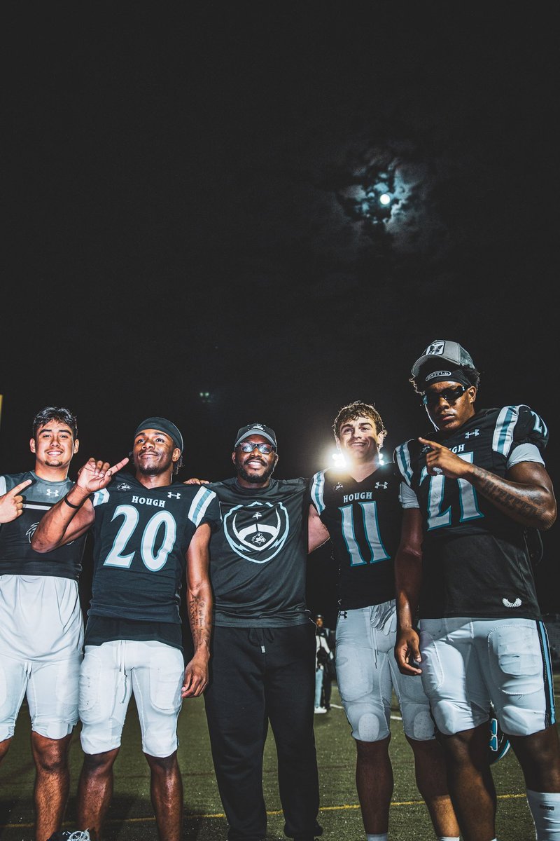 Will Jones (@jones_will11) on Twitter photo Round 1π Round 1π