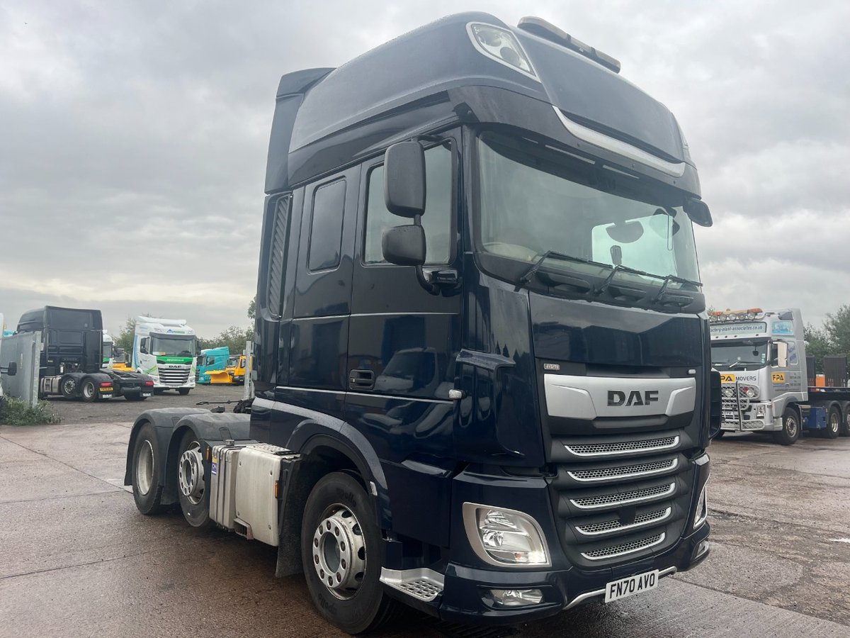 MotusDAF's tweet photo. 📢USED TRUCK OF THE WEEK📢

2020 DAF XF 530 FTG, featuring:
⚙️12 Speed TraXon Gearbox
📷DVS Camera
📞Truck Nav and Phone and more!

Find out more➡️ https://t.co/5iUkexC6ey

#UsedTruckOfTheWeek #UsedDAF #DAFXF #DAFTrucks #MotusDAF #MotusCommercials https://t.co/XPPRBmy2FB