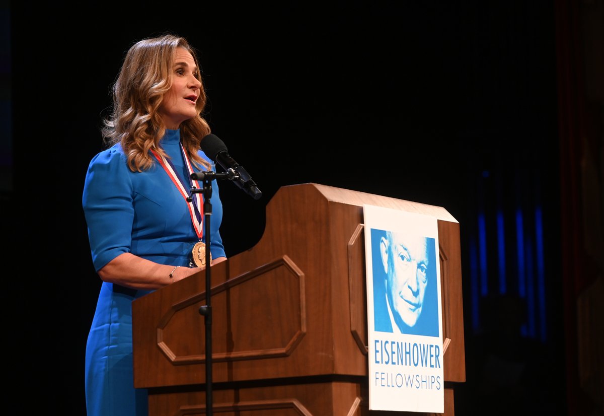 melindagates's tweet photo. In October, I had the honor of receiving the Eisenhower Medal for Leadership and Service. It was such a privilege sharing a space with so many inspiring @EF_Fellows whose work is making the world better and more equal in ways that will be felt for generations. https://t.co/scYtbXmv2a