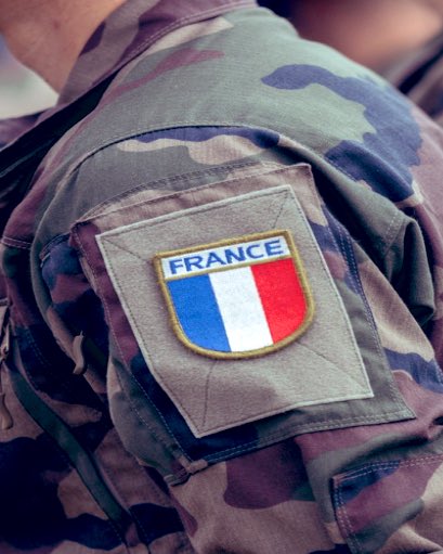 Nath_Yamb's tweet photo. Le jour où les armées américaine et française seront contraintes à rester à l’intérieur de leurs frontières, le monde pourra enfin aspirer à l’apaisement. https://t.co/Xqaw0wMvn0
