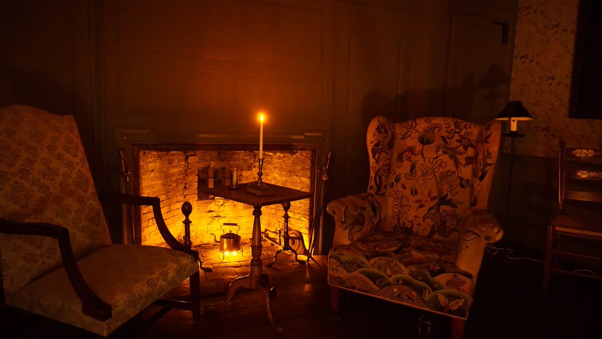 What are you doing this Friday and Saturday night? Join us for a unique and memorable New England Candlelight Tour at The Old Ordinary, 21 Lincoln St. Perfect Date Night followed by dinner on the town! 

For more information and tickets visit hinghamhistorical.org/events/categor…