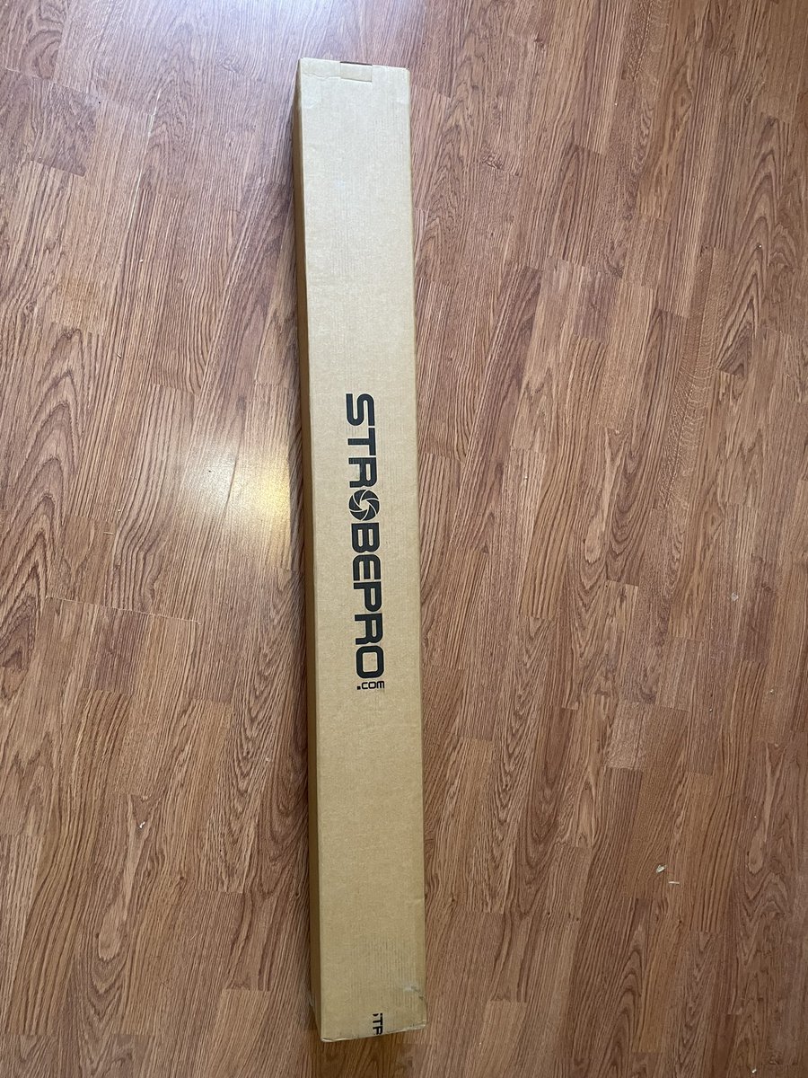 RiddellArchives's tweet image. Strobepro 10’ Air Cushioned Light stand
Ordered from Calgary Alberta Arrived 3 days earlier than expected. This photography stand can certainly handle anything on it. Can’t wait to try it out with my monolight
@strobepro #lightstand #photography #professionalequipment #Canada