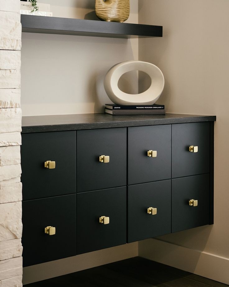 Pay attention to every detail in your home ✨

Visit our showrooms today to make your selections!
Conroe, TX
Austin, TX
San Antonio, TX
hubs.li/Q027JRjy0

#dreamhome #inyourbestinterest #attentiontodetail
