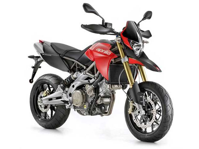 ドルソデューロ⁽  ́o`⁾!?
ハイパーモタード「人違いです」 