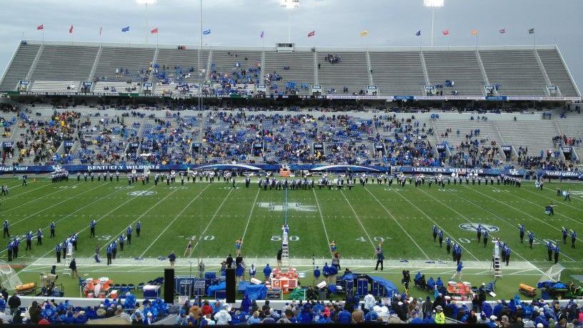 ChrisFisherKY's tweet image. Eleven years ago today, a mostly empty Commonwealth Stadium watches Kentucky bottom out with a 40-0 loss to Vanderbilt, the Commodores' first SEC shutout in 44 years. Then, 24 days later, UK hires Florida State defensive coordinator Mark Stoops as its new head coach. Never…