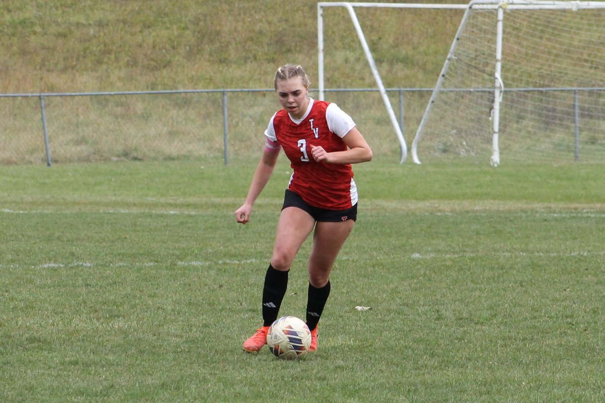 TVTrojans's tweet photo. Congratulations to our girls' soccer players who earned East District Awards:

Chole Salapack - First Team
Maddie Benner - First Team
Aivree Vierheller - First Team
Leah Bourquin- Second Team
Sarah Warren - Second Team
Savannah Ashton - HM
Peyton Brothers - HM
Kylee Fender - HM https://t.co/F25XStUYay