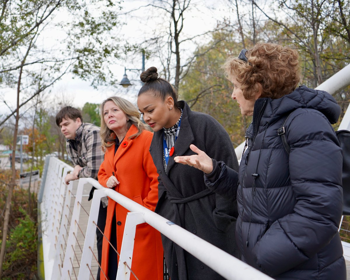 MaritStiles's tweet photo. It has been almost 4 months since toxic sludge spilled into the Mimico Creek in #Etobicoke.

I spoke to local residents with @CllrAmberMorley who tell me they’re frustrated Ontario's Environment Minister hasn't told residents the long-term consequences of the spill.

#ONpoli https://t.co/09dLy49BlO