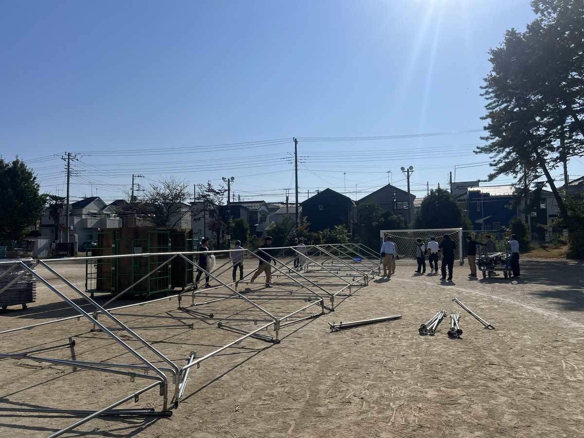 hiroya_628's tweet photo. そして、こちらも明日‼️

新河岸わくわくフェスティバルに、
サッカーダーツと、
COEDOビールの出店します！

勝ってCOEDOで祝杯を🍻は、
ぜひ新河岸で！

#COEDOKAWAGOEFC https://t.co/bMtMuH3v50