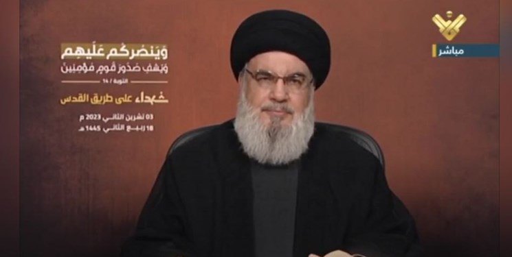 asqari_ir's tweet photo. همه انتظار داشتند سید حسن صریح و شفاف تکلیف جبهه لبنان را مشخص کند.
و ایشان هم چنین کرد، ولی در لایه‌ای از ابهام!
سید عملا توپ را در زمین دشمن انداخت تا ثابت کند میتوان با جنگ روانی هم دشمن را شکست داد... https://t.co/xzq5KlqhzX