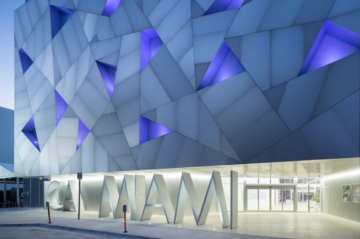 puertoricosir's tweet photo. A Curated Guide to the Art Scene in Miami https://t.co/WgUJ4VE4Hn https://t.co/MnXve61P5u