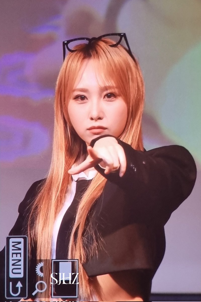 soju_hanzan's tweet photo. 231103 팬사인회 쥬리 Preview #3

#로켓펀치 #RocketPunch #쥬리
@RocketPunch @RocketPunchJP https://t.co/9Q2BsYf1bJ