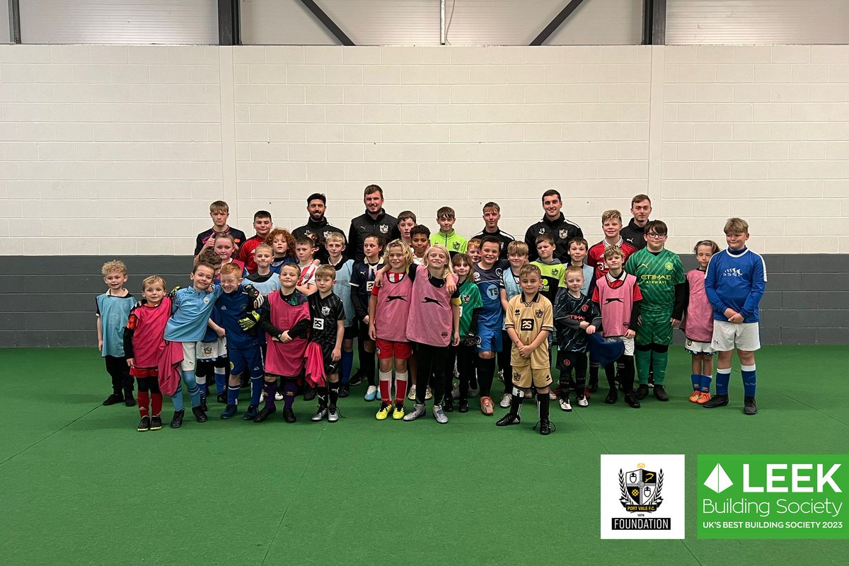 We were joined by @OfficialPVFC players Jason Lowe and Conor Grant to wrap up our football camp yesterday! The lads took part in games and a Q&A session as our camp came to a close ⚽️ #PVFC | #PVFCFoundation