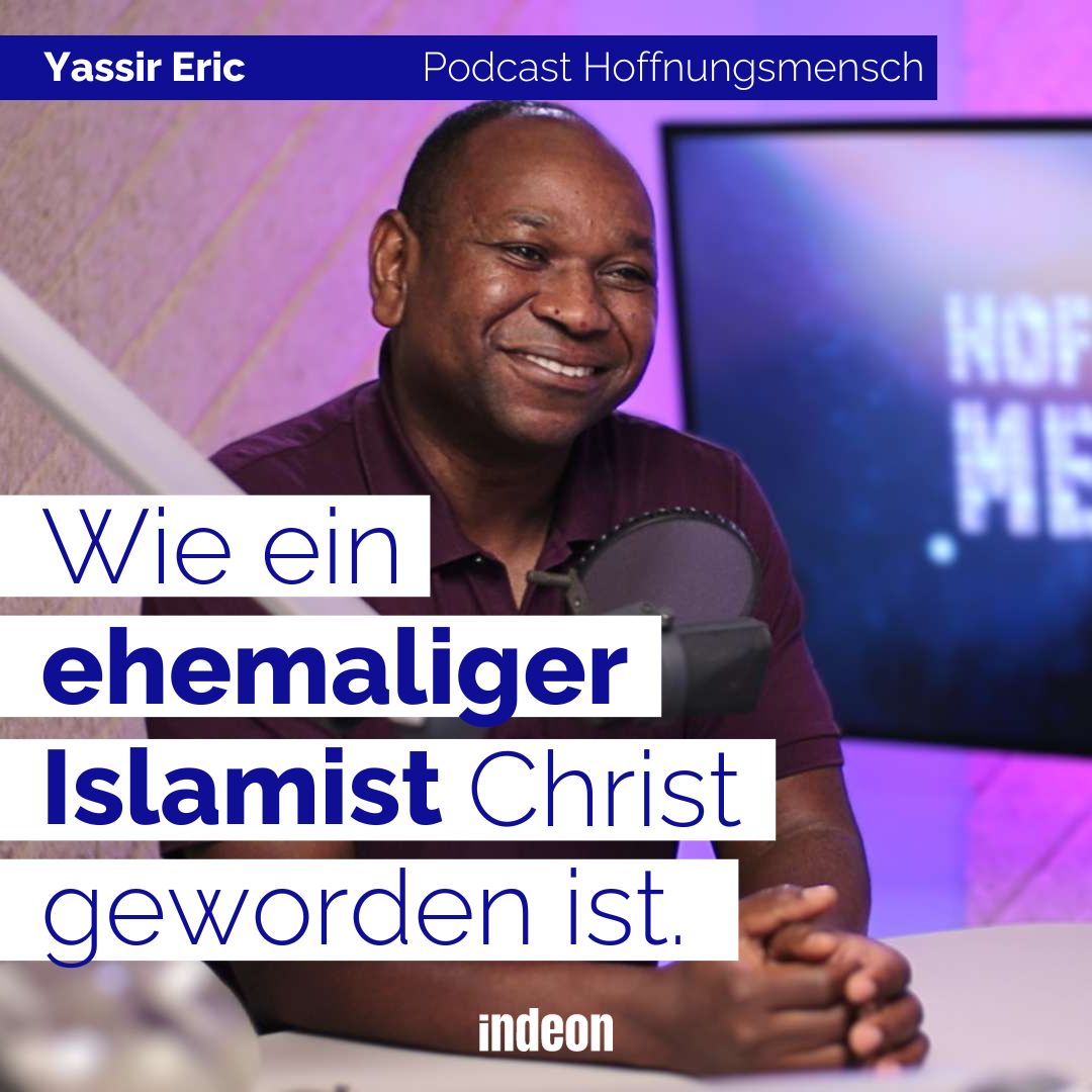 Yassir war früher mal Islamist. Als er sich zum christlichen Glauben bekehrt, verstößt seine Familie ihn. Heute engagiert Yassir sich für Toleranz und Religionsfreiheit 🙏 Seine packende Geschichte hörst du im Podcast #Hoffnungsmensch: indeon.link/v5Wuw