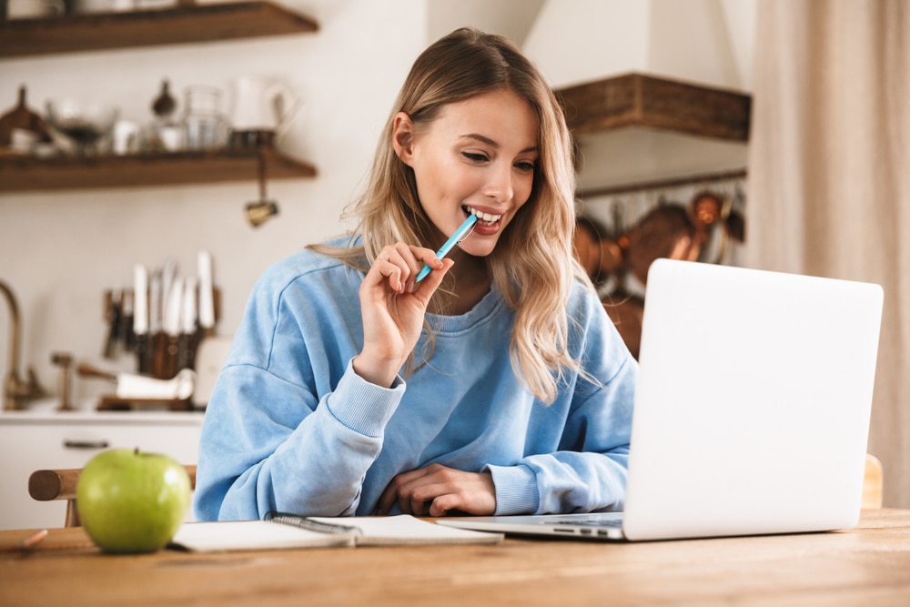 aim_finance's tweet photo. Frugal Habits to Help with Your Finances 

https://t.co/who4WWUEZc

 #FinancialLiteracyMonth https://t.co/PW2WAHXkSL