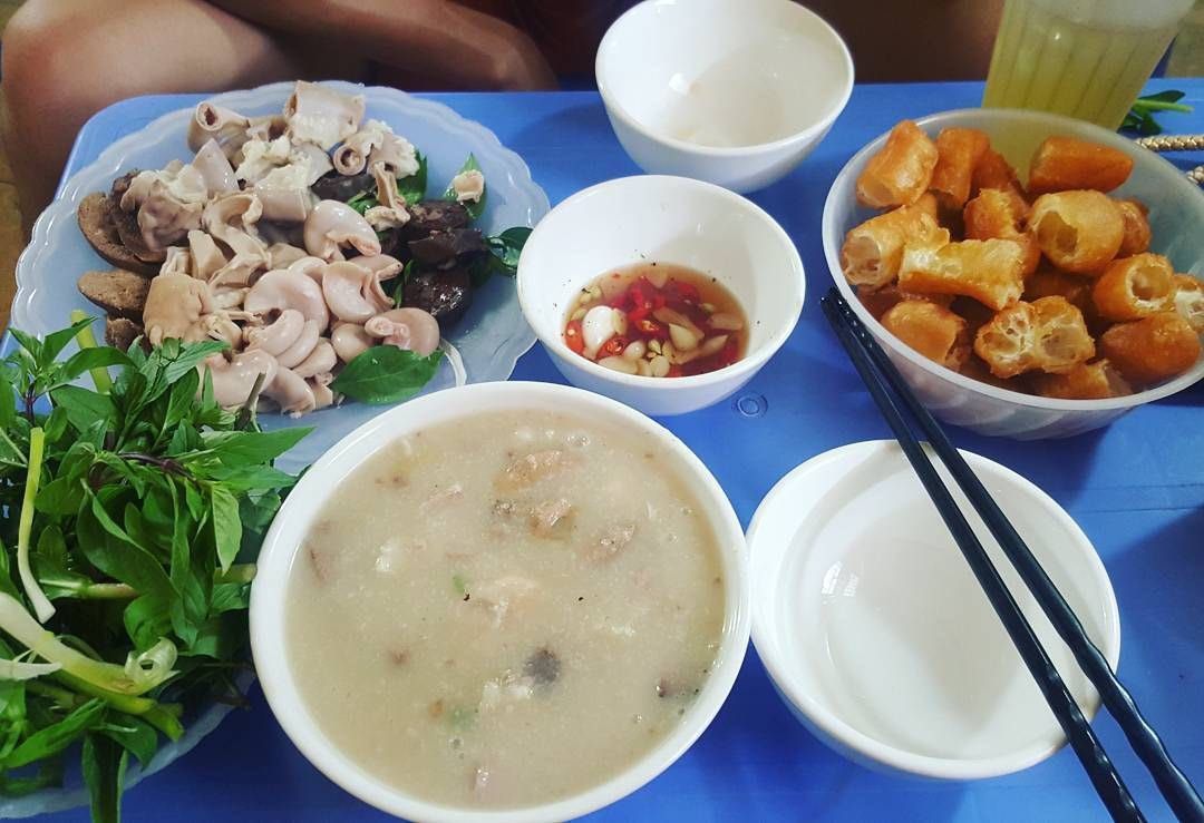 ducphuong110's tweet photo. Cháo quẩy - Lòng lợn luộc.
#food
#vietnamfood
#andem
#x https://t.co/X8azdu6r6N