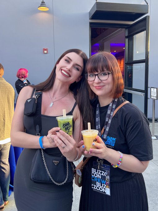 1 pic. Blizzcon mixer was a blast! Got to meet so many cool people and drink tiny boba?Tysm for the invite