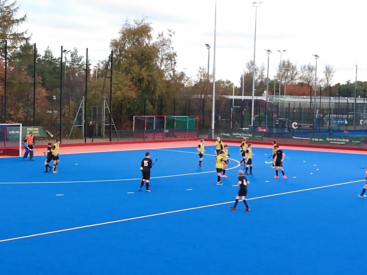 ScottishHockey's tweet image. Trinity Academy win boys final at #SeniorAspireCup with 5-0 win v Peebles. Wellington's 4-3 win on penalties v Earlston gives them 3rd place. Boroughmuir/Balerno and Dingwall tie for 5th with 1-1 draw. Great day! Safe trip home everyone.